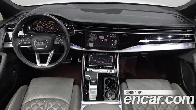 Audi Q7 2023 thumb 7