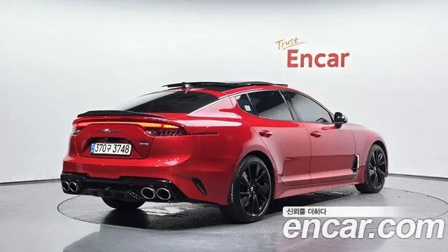 Kia Stinger 2020 thumb 2
