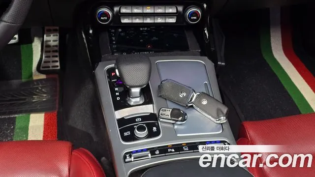 Kia Stinger 2020 thumb 9