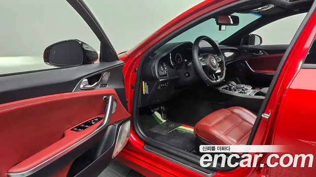 Kia Stinger 2020 thumb 10