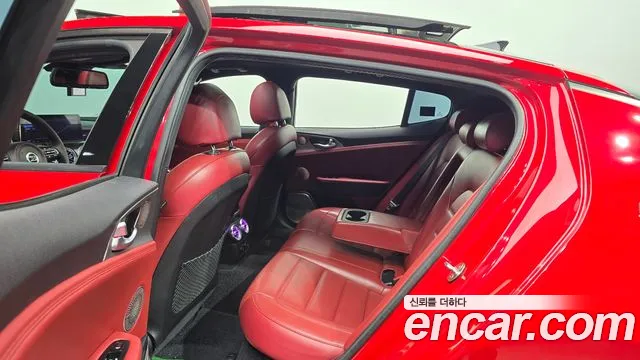 Kia Stinger 2020 thumb 12