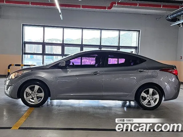Hyundai Avante 2012 thumb 2