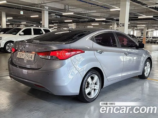 Hyundai Avante 2012 thumb 7
