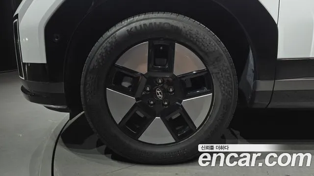 Hyundai Santa Fe 2024 thumb 5