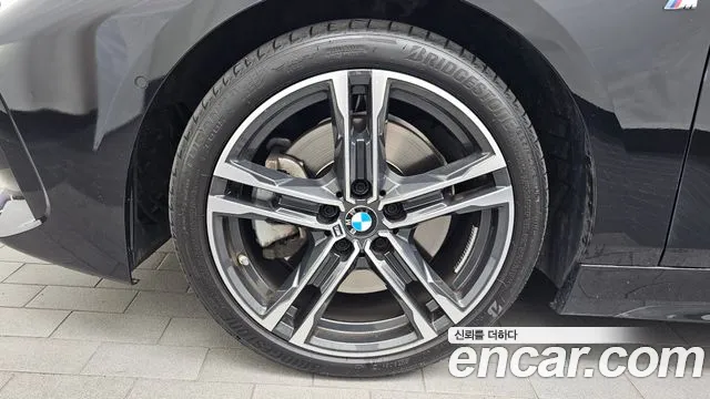 BMW 1 серии 2023 thumb 5