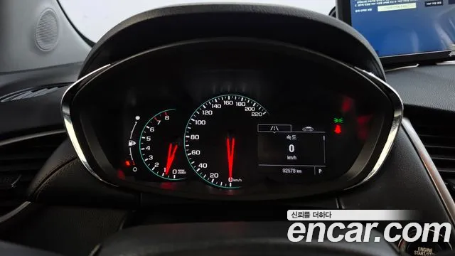 Chevrolet Tracker 2018 thumb 8