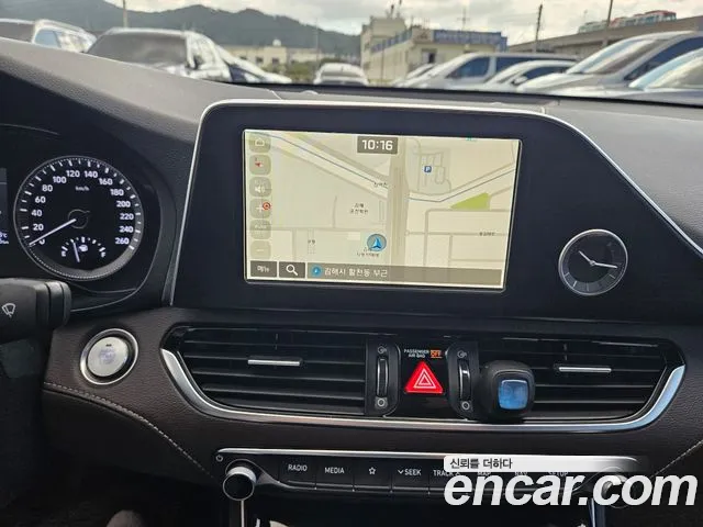 Hyundai Grandeur 2017 thumb 7