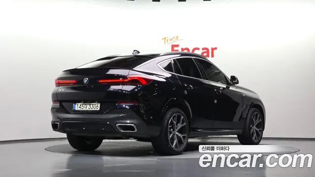BMW X6 2021 thumb 2