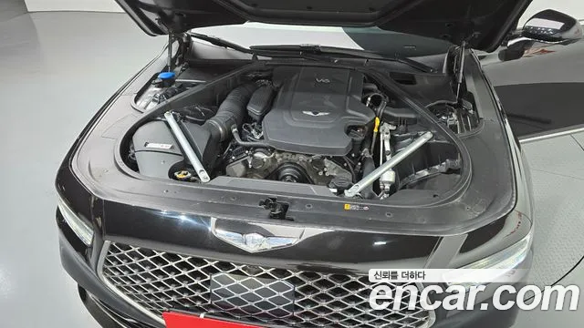 Genesis G90 2019 thumb 6