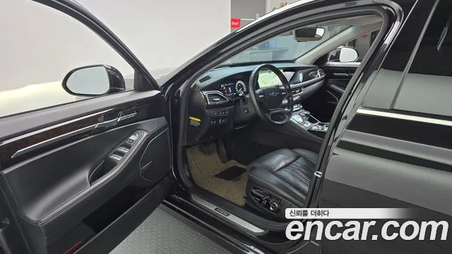 Genesis G90 2019 thumb 10