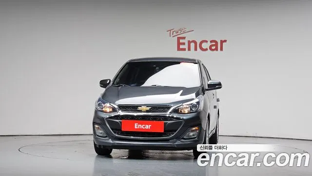 Chevrolet Spark 2018 thumb 2