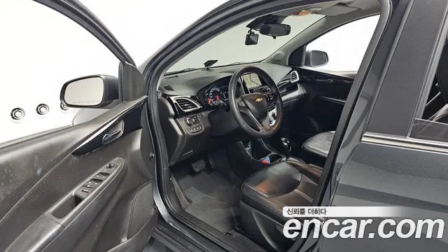 Chevrolet Spark 2018 thumb 9