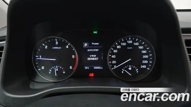 Hyundai Avante 2016 thumb 8