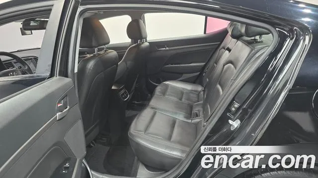 Hyundai Avante 2016 thumb 11
