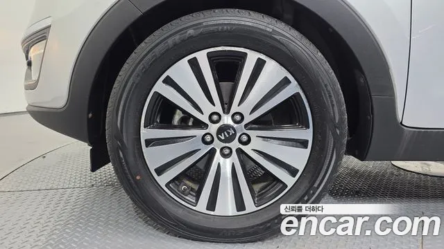 Kia Sportage 2015 thumb 5