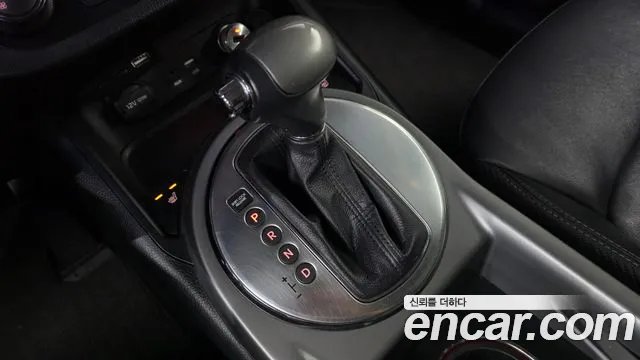 Kia Sportage 2015 thumb 9