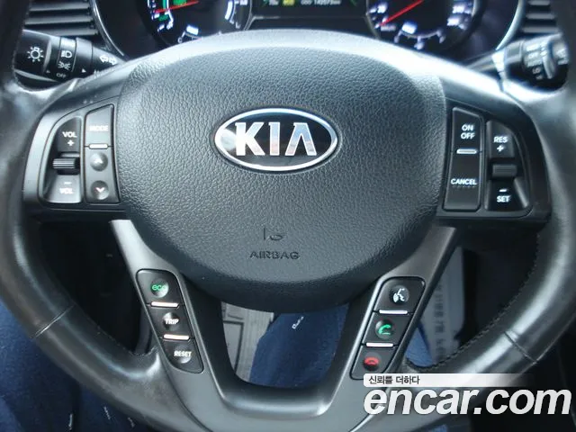 Kia K5 2013 thumb 10