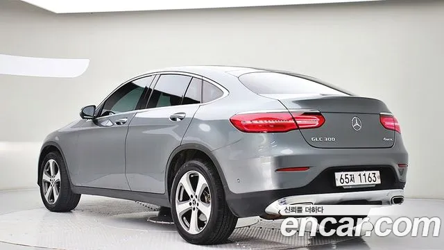 Mercedes-Benz GLC 2019 thumb 2