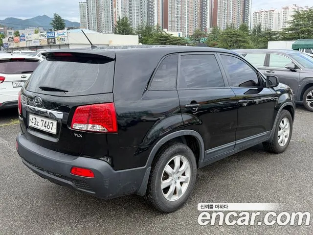 Kia Sorento 2009 thumb 2
