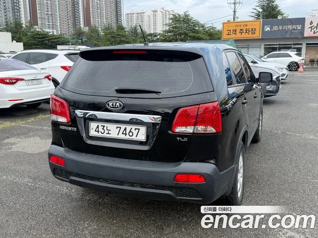 Kia Sorento 2009 thumb 4