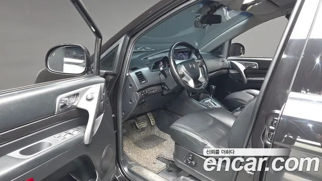 KG_Mobility_Ssangyong KORANDO 2017 thumb 10