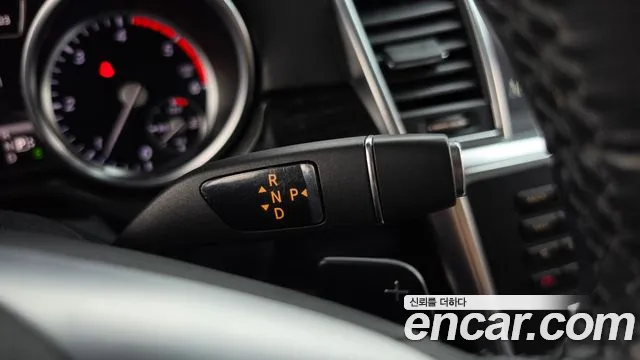Mercedes-Benz M-class 2012 thumb 9