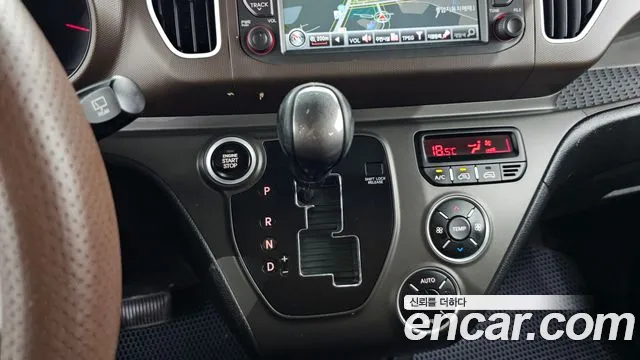 Kia Ray 2014 thumb 9