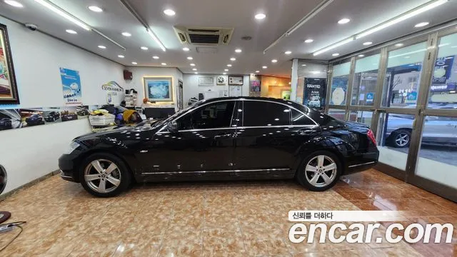 Mercedes-Benz S-Класс 2011 thumb 5