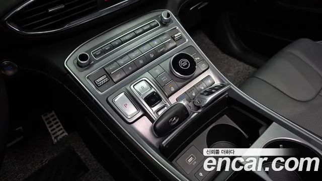 Hyundai Santa Fe 2023 thumb 8