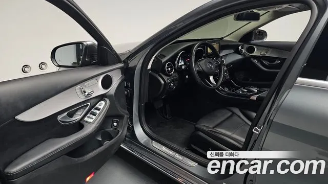 Mercedes-Benz C-Класс 2018 thumb 9