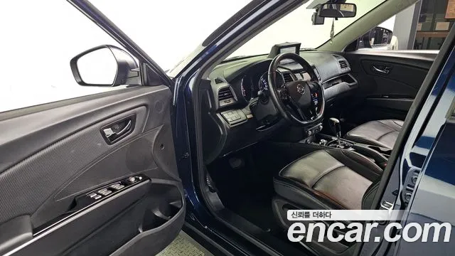 KG_Mobility_Ssangyong TIBOLI 2016 thumb 10