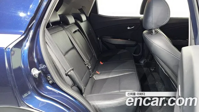 KG_Mobility_Ssangyong TIBOLI 2016 thumb 11
