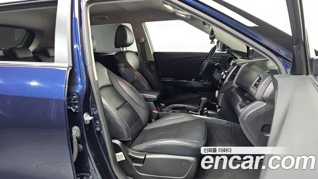 KG_Mobility_Ssangyong TIBOLI 2016 thumb 12