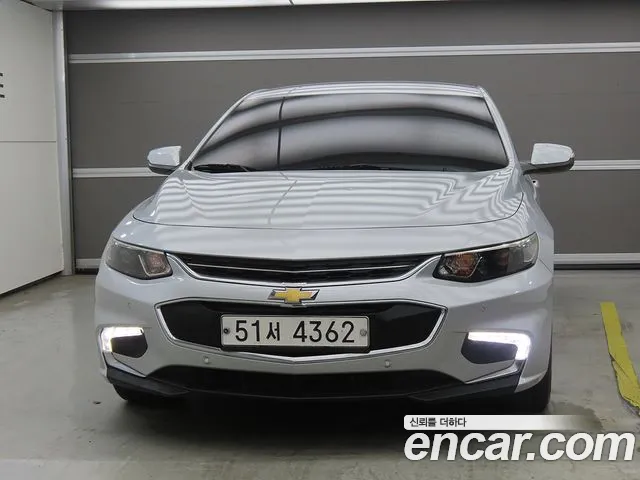 Chevrolet Malibu 2017 thumb 2
