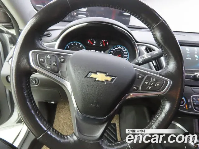 Chevrolet Malibu 2017 thumb 8