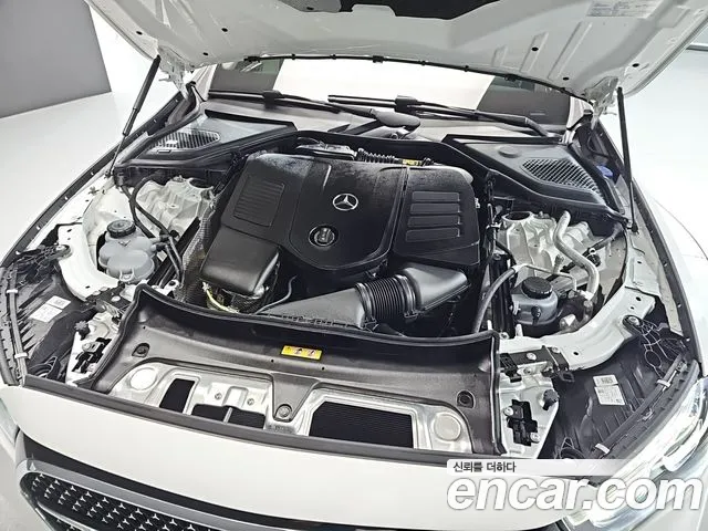 Mercedes-Benz E-Класс 2025 thumb 6
