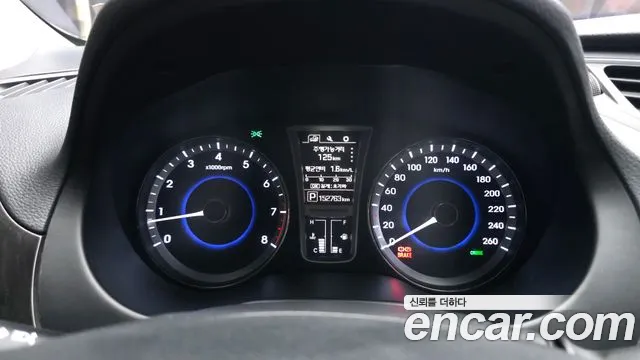 Hyundai Grandeur 2016 thumb 8
