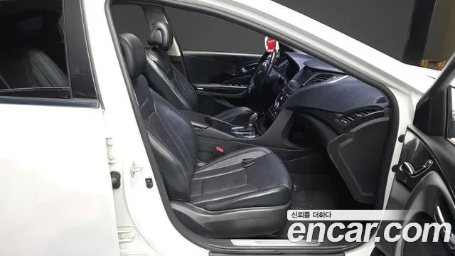 Hyundai Grandeur 2016 thumb 11