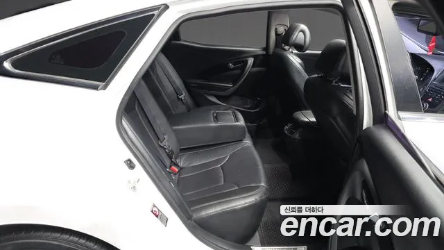 Hyundai Grandeur 2016 thumb 12