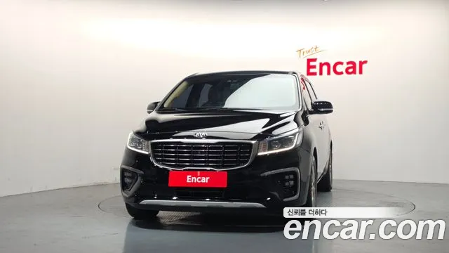 Kia Carnival 2019 thumb 3