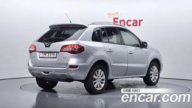 Renault QM5 2013 thumb 2