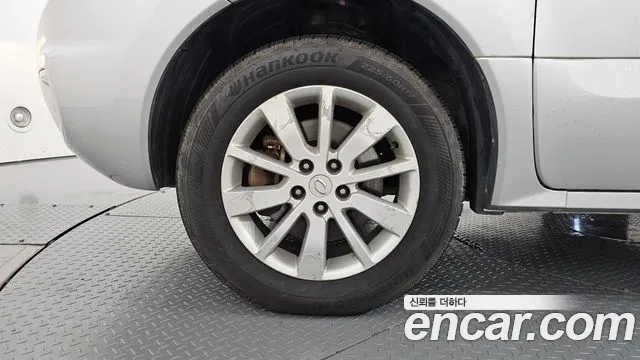 Renault QM5 2013 thumb 5