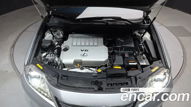 Lexus ES 2012 thumb 6