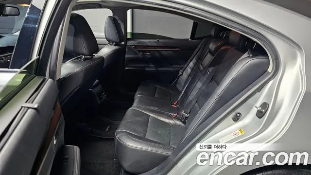Lexus ES 2012 thumb 12