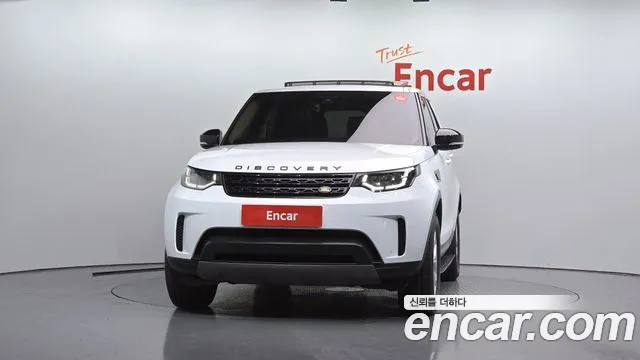 Land Rover Discovery 2018 thumb 3