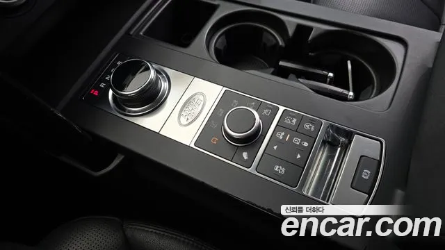Land Rover Discovery 2018 thumb 9