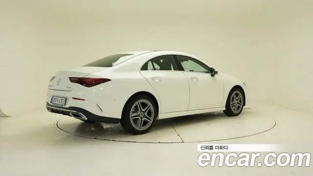Mercedes-Benz CLA 2025 thumb 2