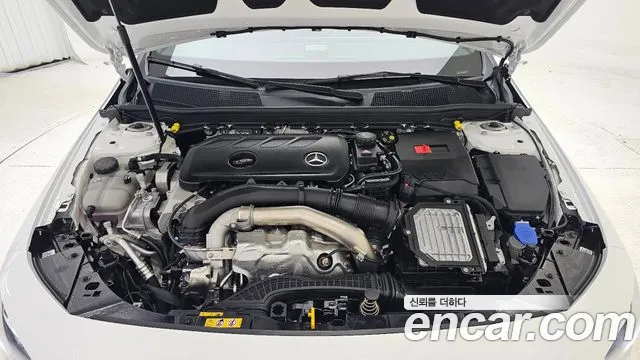 Mercedes-Benz CLA 2025 thumb 6