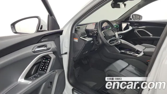 Audi Q5 2025 thumb 10