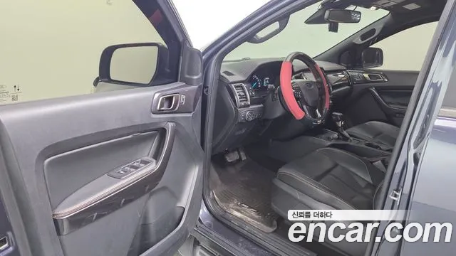 Ford Ranger 2021 thumb 10